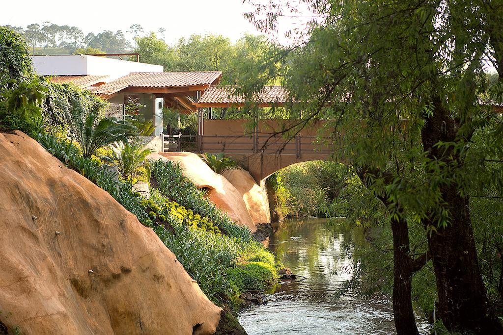 Quinta Sauz Hotell Tacámbaro de Codallos Exteriör bild