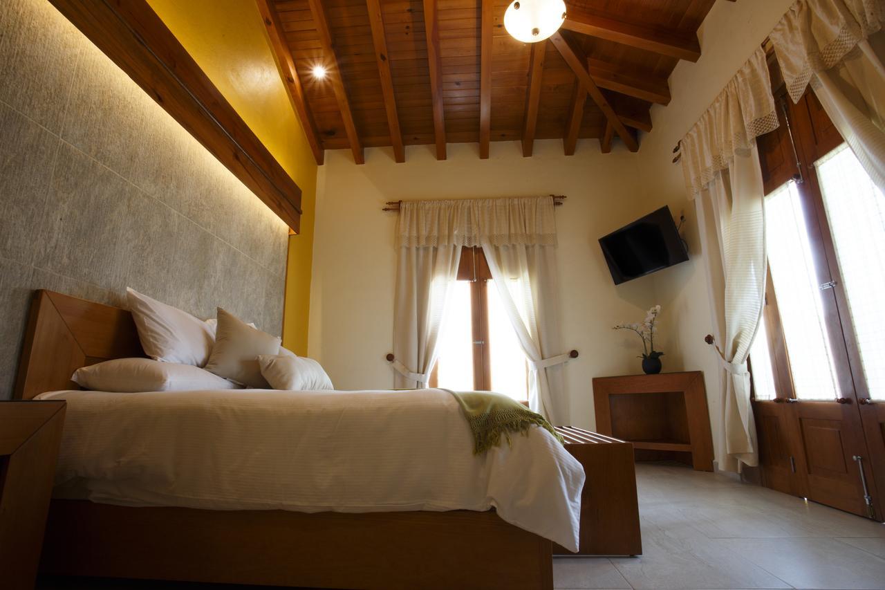 Quinta Sauz Hotell Tacámbaro de Codallos Exteriör bild