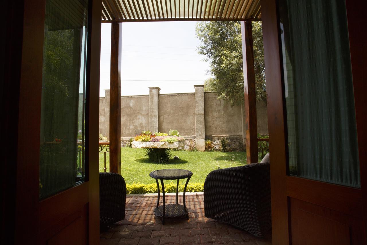 Quinta Sauz Hotell Tacámbaro de Codallos Exteriör bild